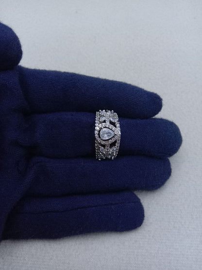 Ad Ring 68