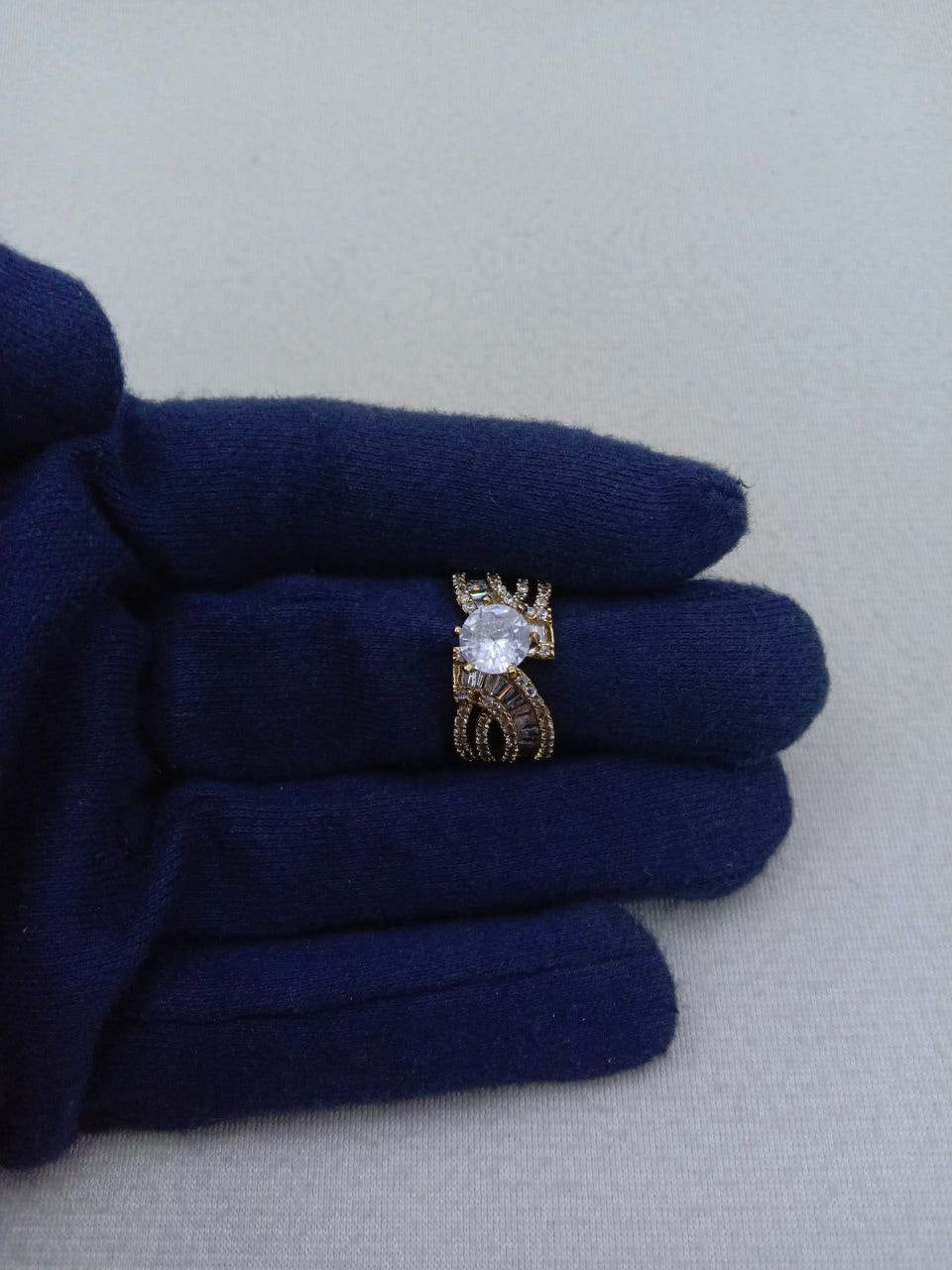 Ad Ring 133