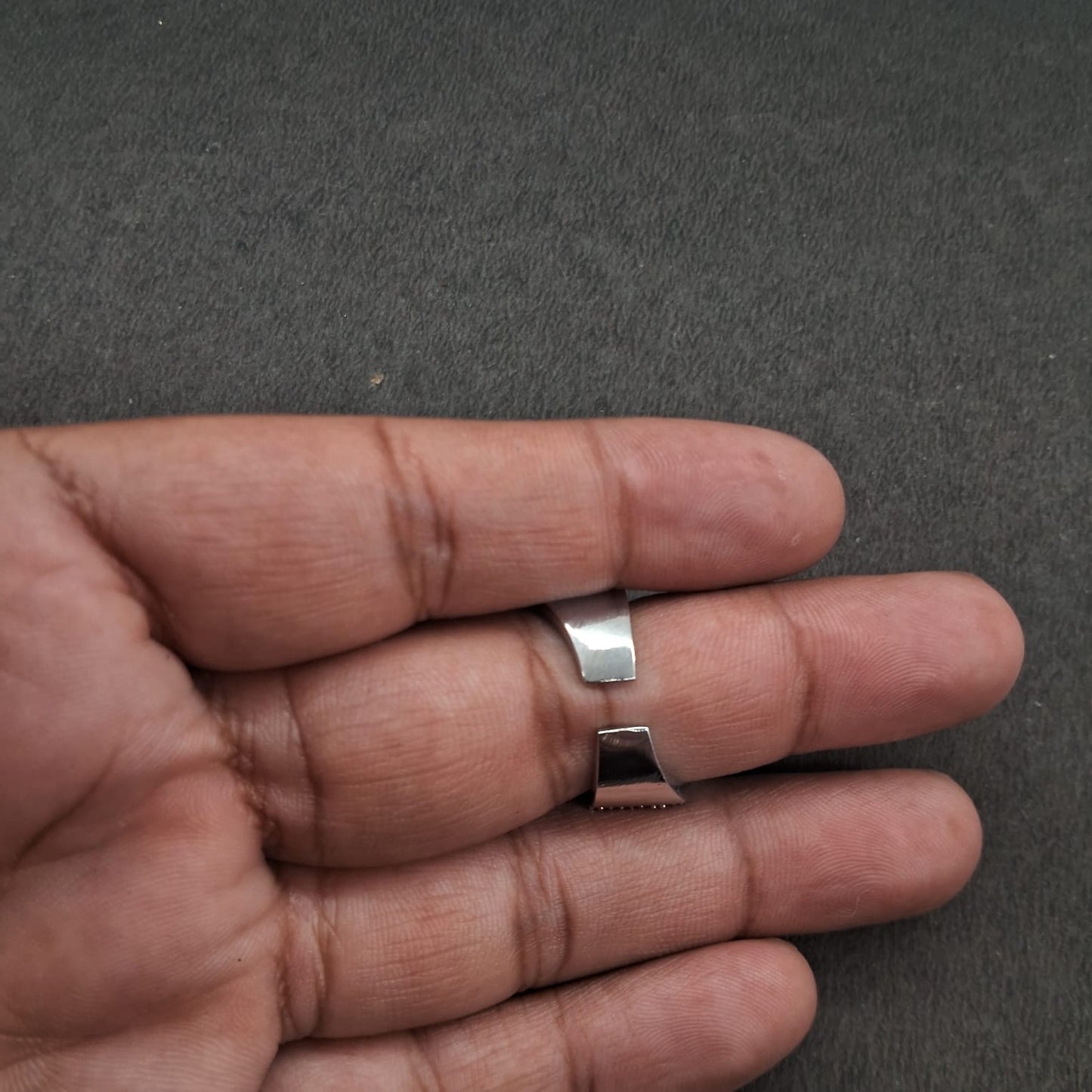 Ad Ring 21
