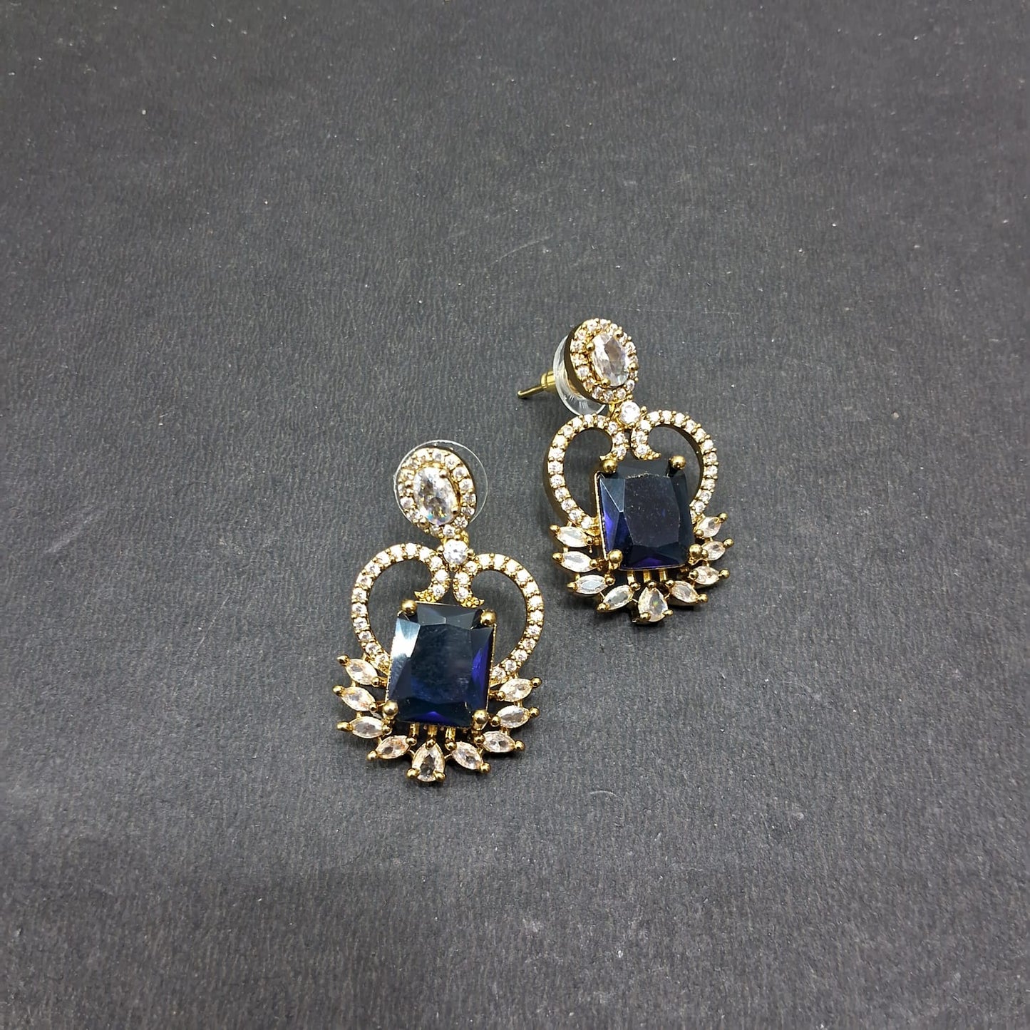 Ad Small Earring 23