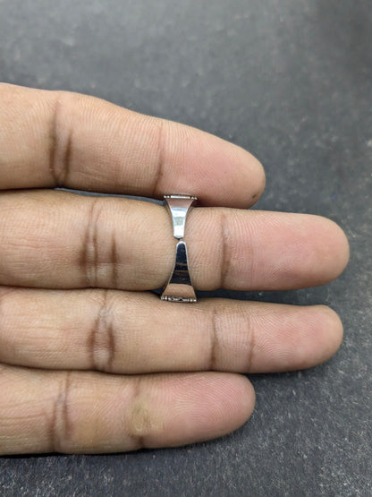 Ad Ring 12