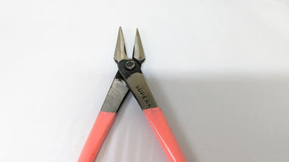 Plier