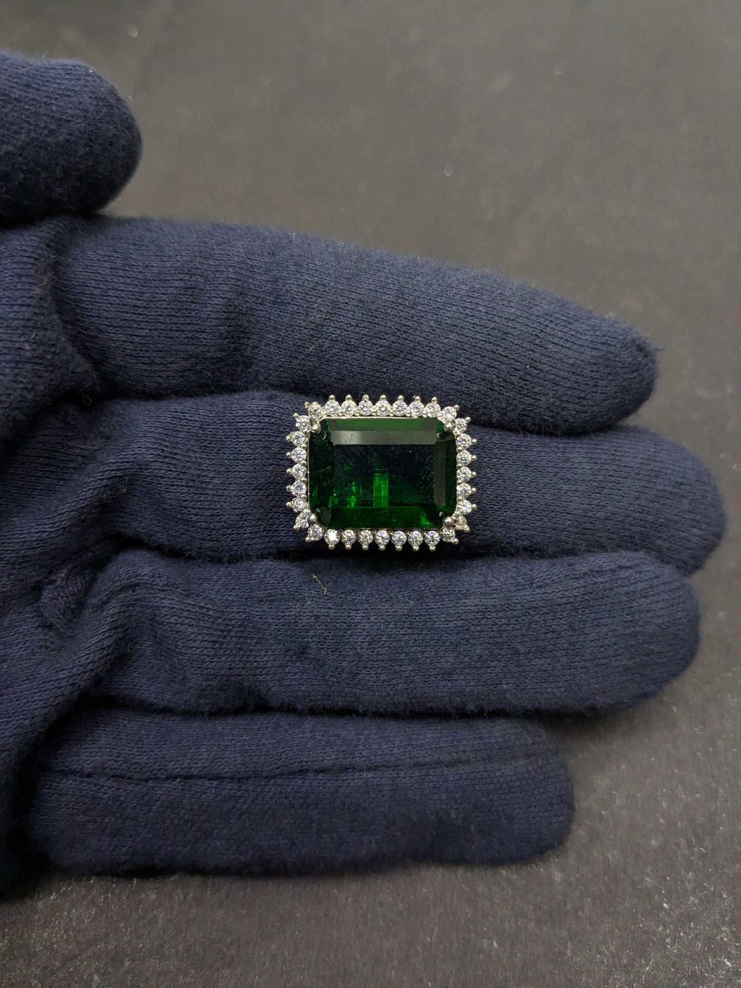 Ad Ring 38