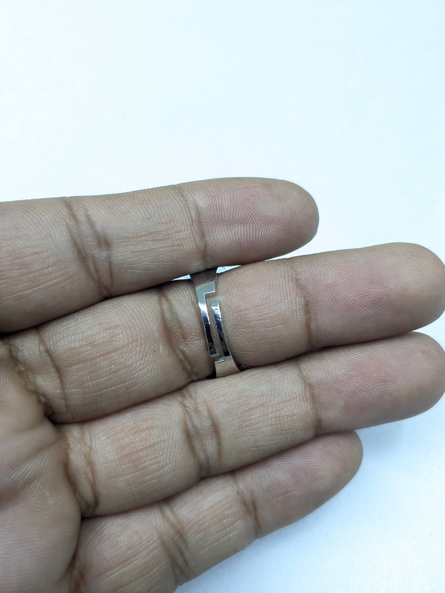 Gold Look Ad Ring 23