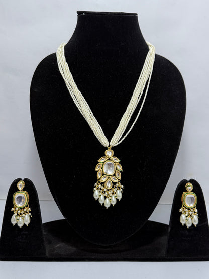 Kundan Pendent