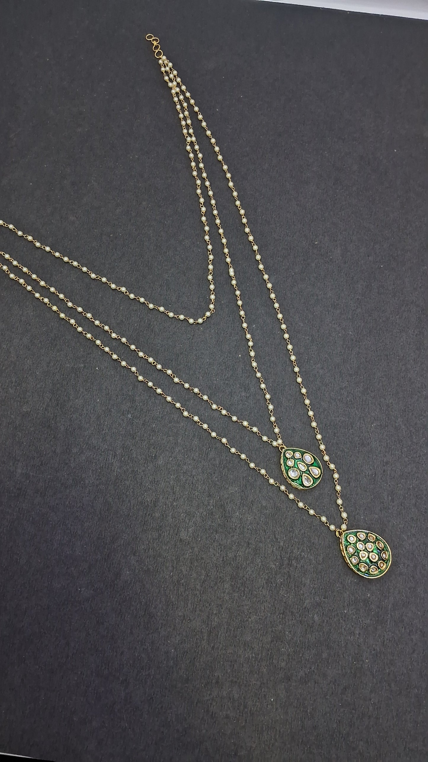 Pendent (Green) Double line Drop