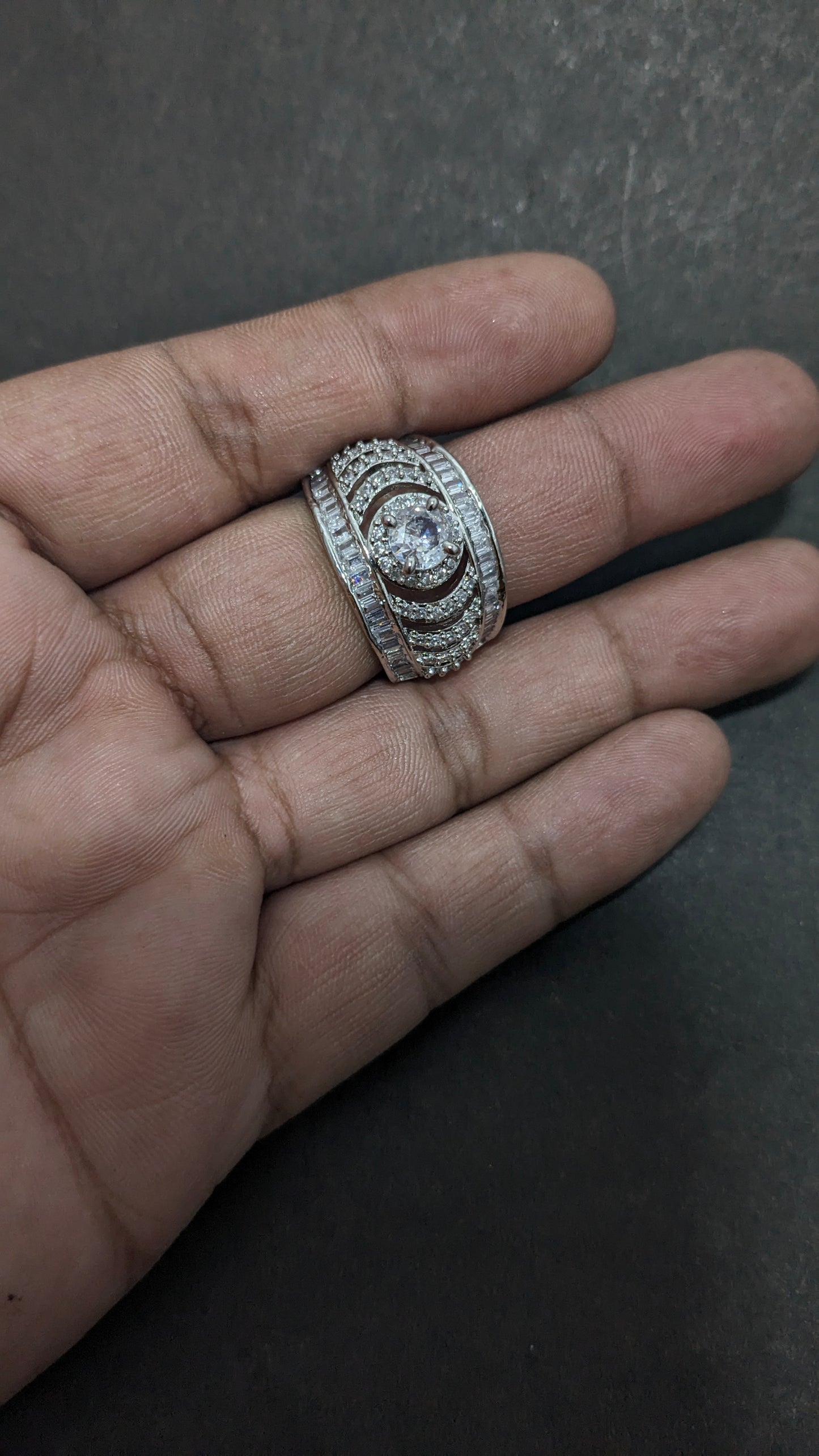 Ad Ring 42