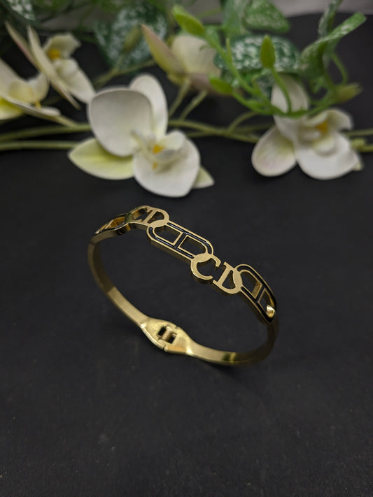 Gold Look Bracelet 20