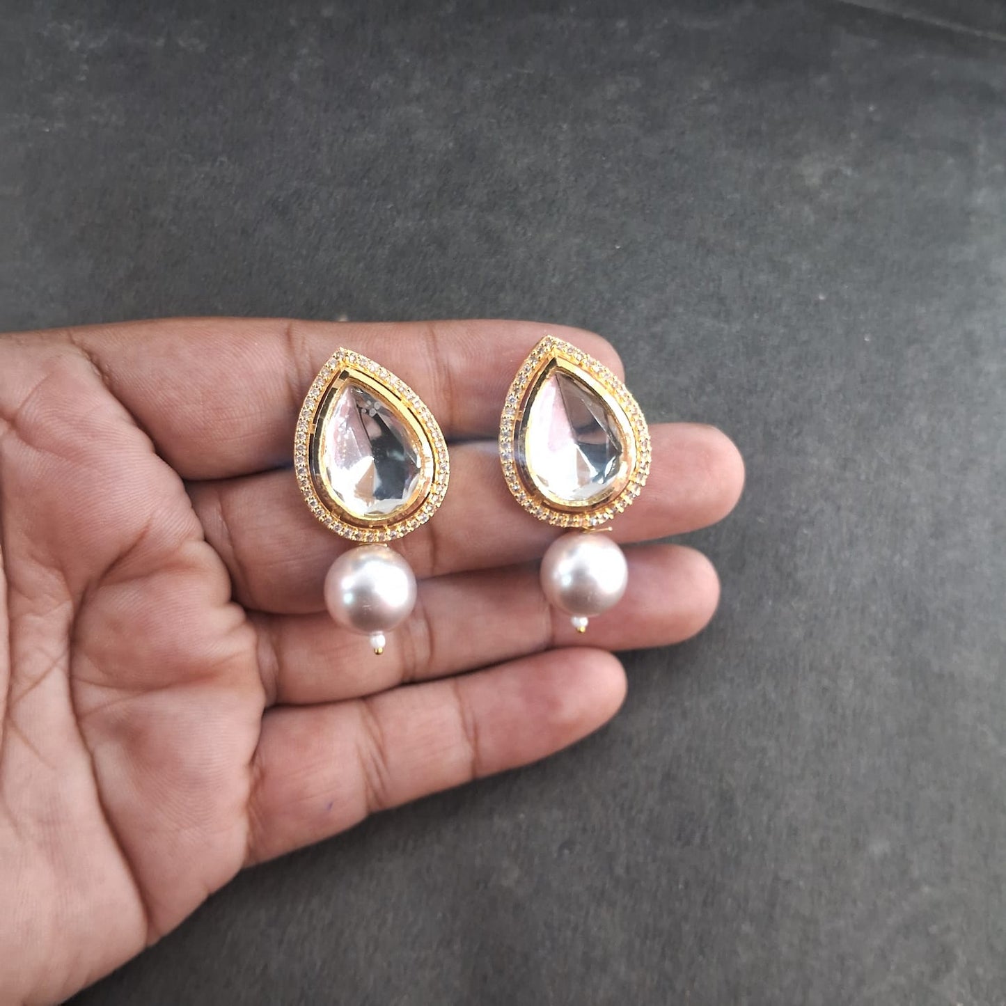 Kundan Tops 68