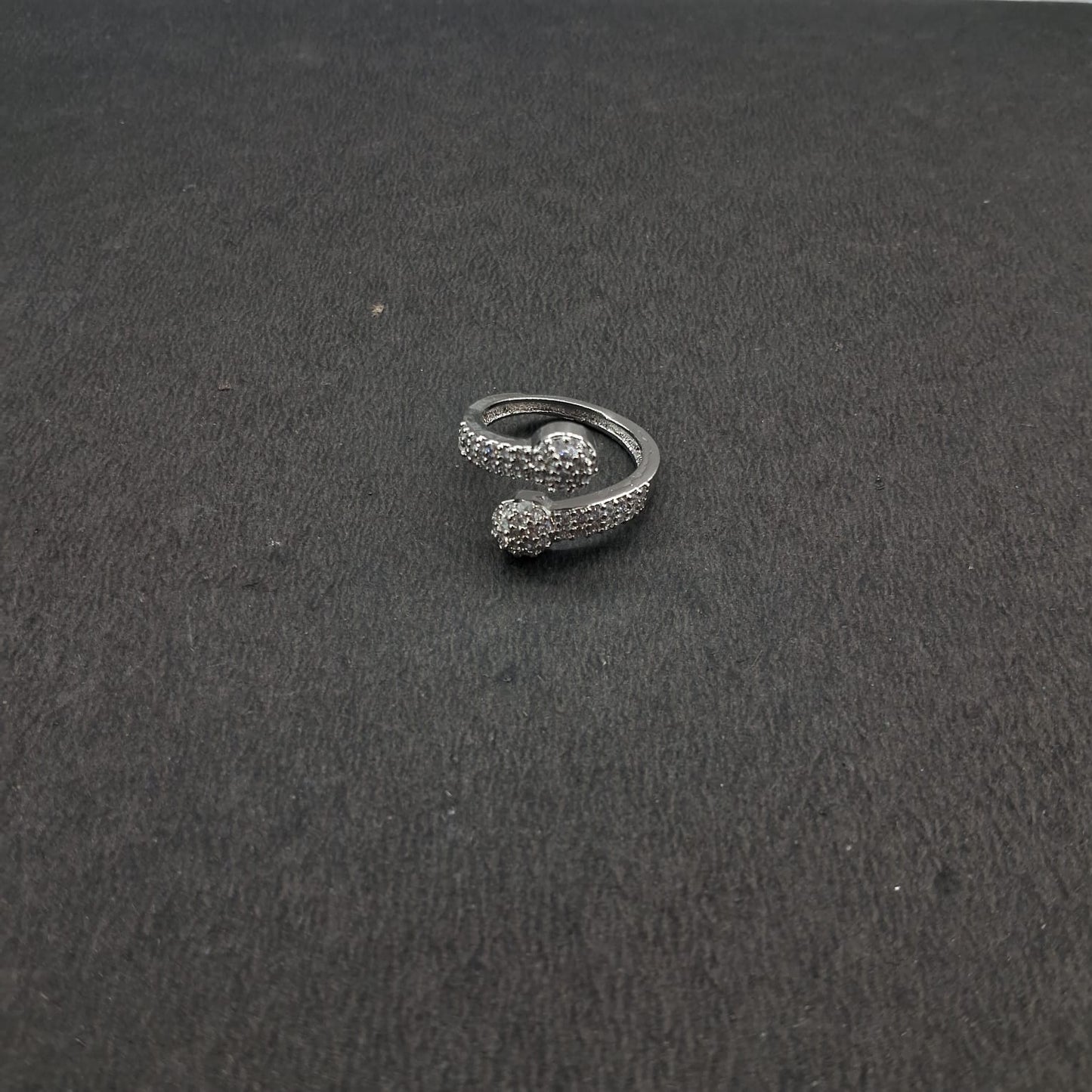 Ad Ring 35