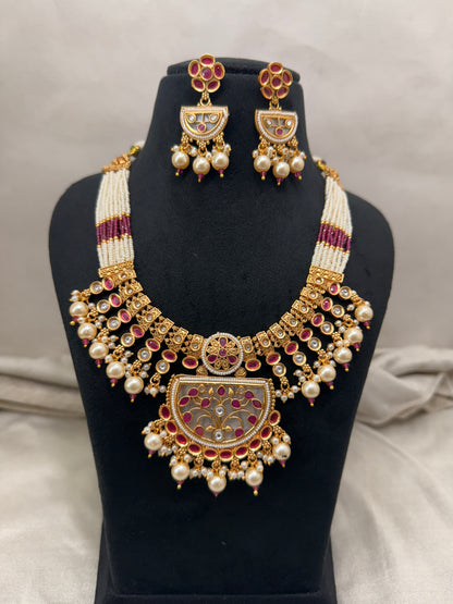 Heritage Premium Necklace