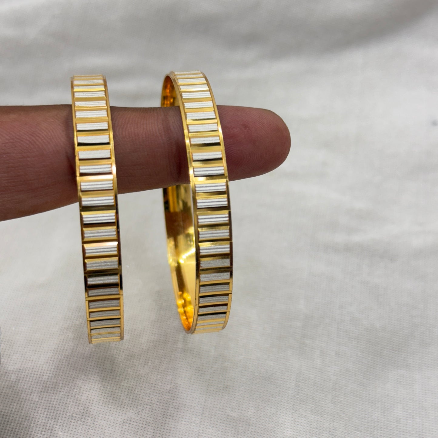 Bangle 18