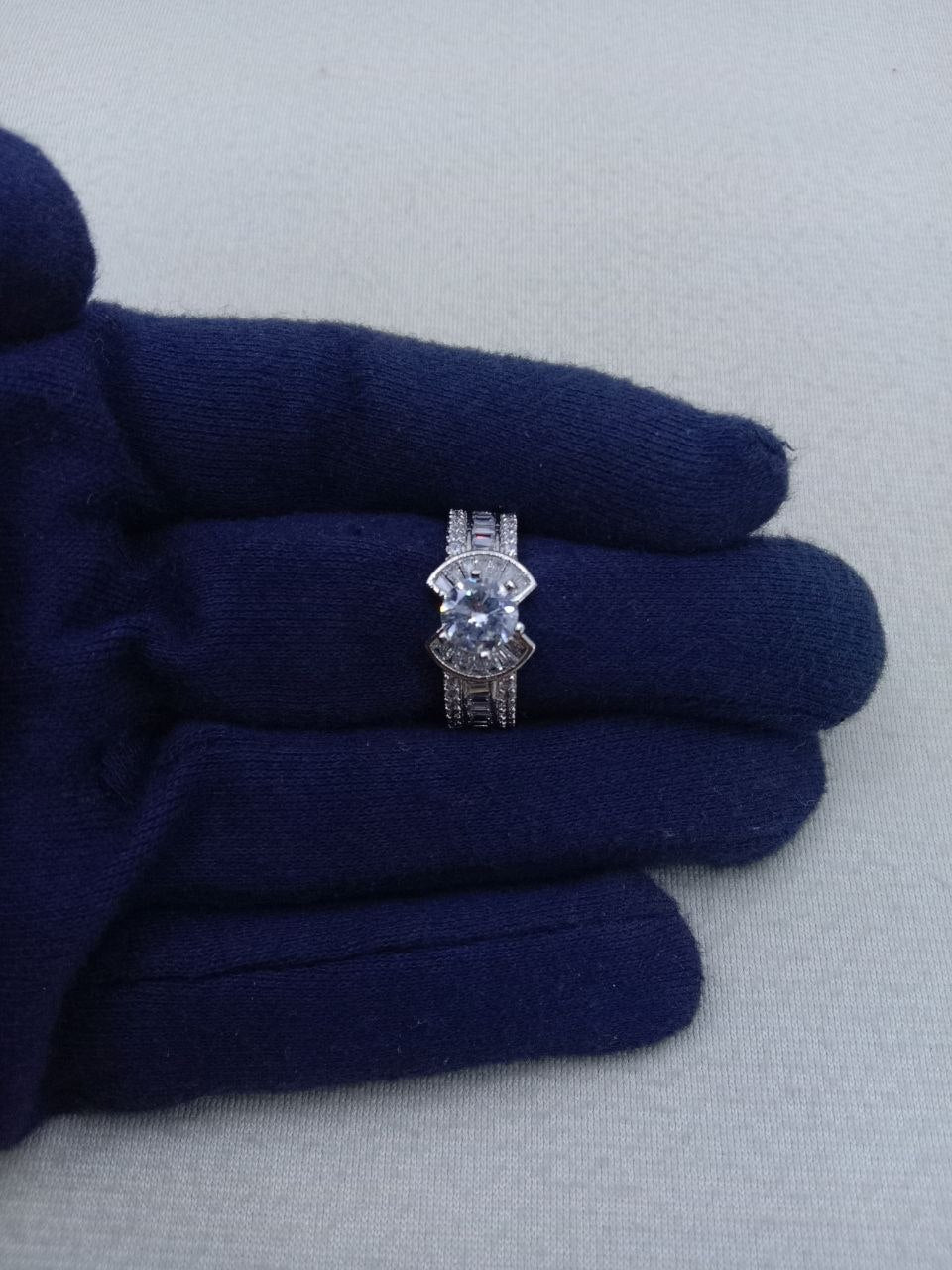 Ad Ring 43