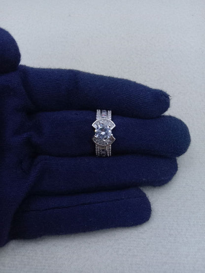 Ad Ring 43