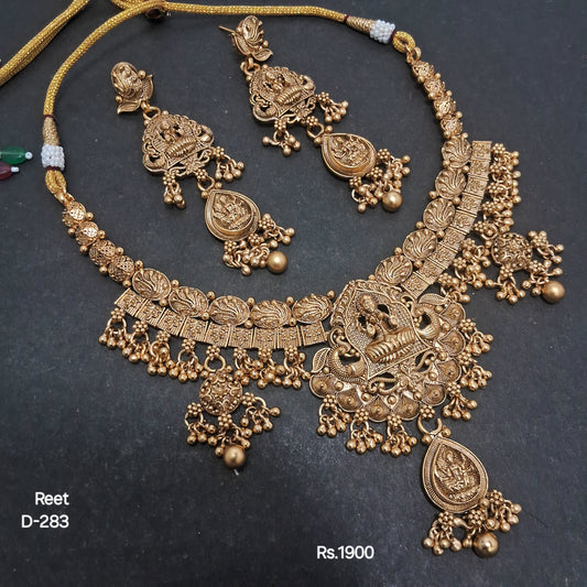 Gold Look Sets 14