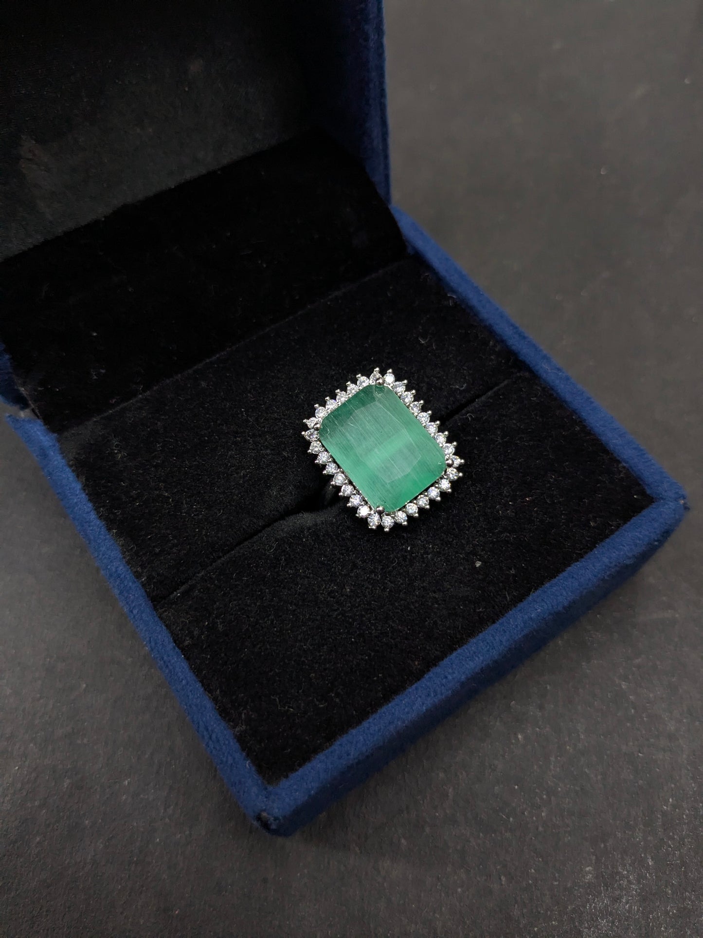 Ad Ring 59